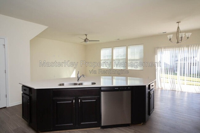Photo - 1413 Trilogy Blvd