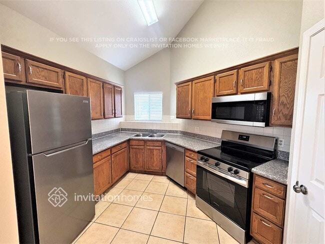 Photo - 11324 N 81st Dr