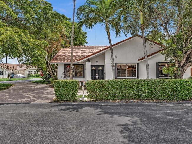 Building Photo - 7457 SW 112th Pl