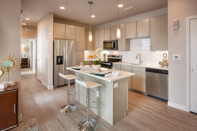 Building Photo - Strata Rental