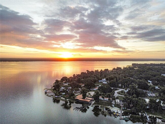 Photo - 1030 W Lake Marion Rd