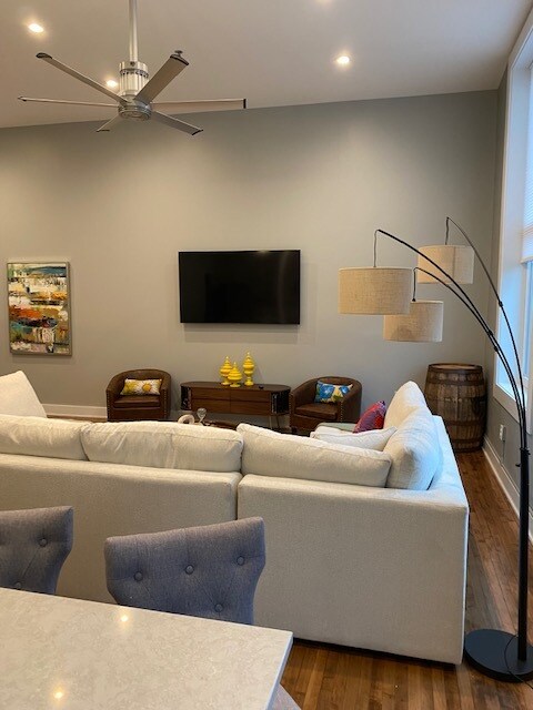 Photo - 219 Broadway St Unit 203