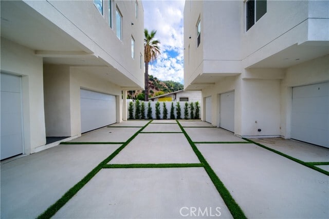 Photo - 257 S Ave 54