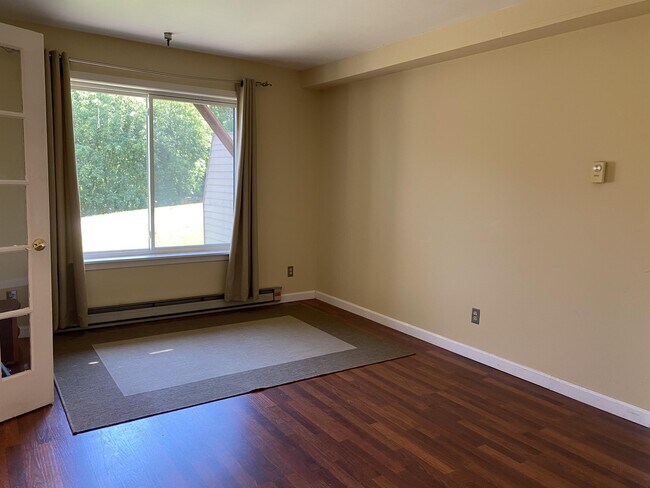 Photo - 100 W Canal St