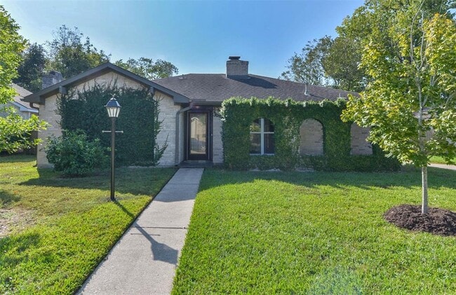 Photo - 21411 Park Bluff Dr House