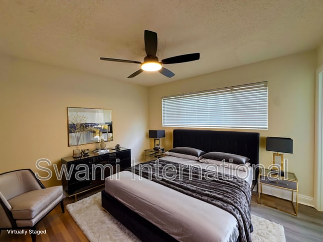 25530 1/2 Oak St.