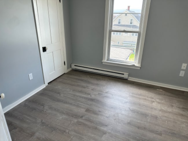 Photo - 618 Gibbons St Unidad 2