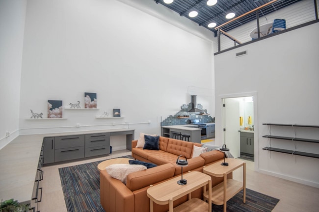 Photo - 215 S Jefferson Ave Unidad 209