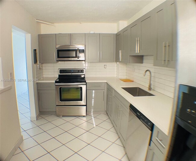 Photo - 12590 NE 16th Ave Unit 610