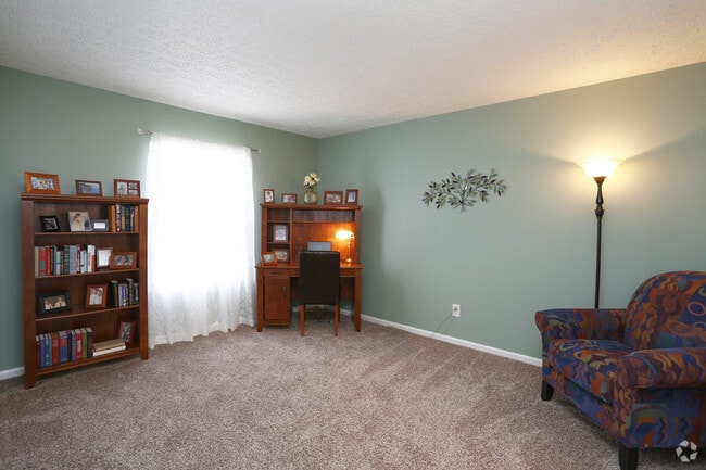 River Road Apartments