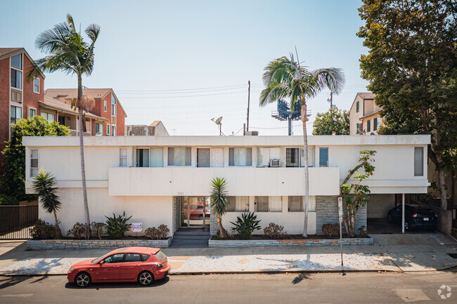 Building Photo - Lido Apartments - 2311 Bentley Ave