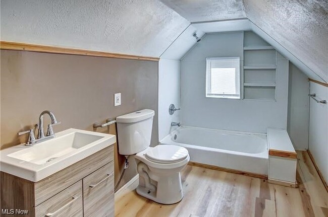 Photo - 3214 W 61st St Apartment Unit 2