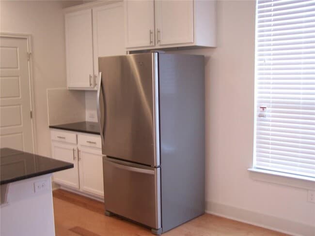 Photo - 2214 Capulet St