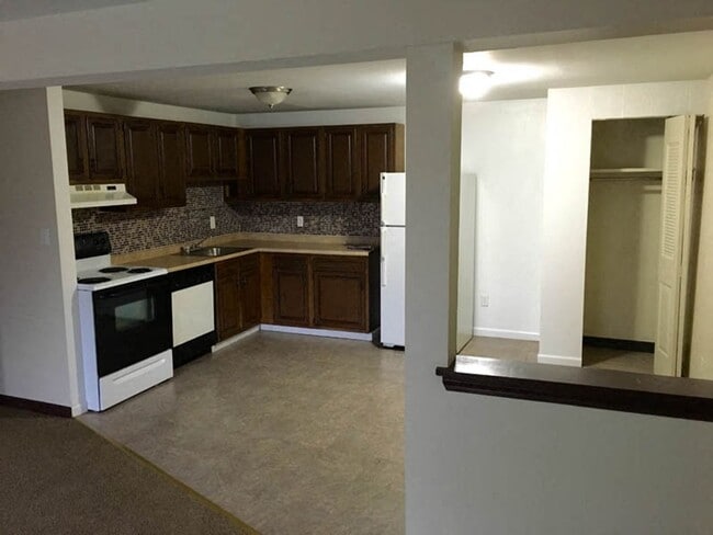 Mead Meadows Apartments