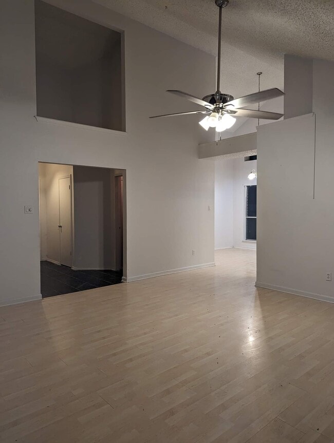 Photo - 7322 Park West Dr