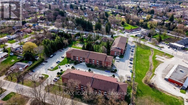 Photo - 440 Durham St W Unit 210
