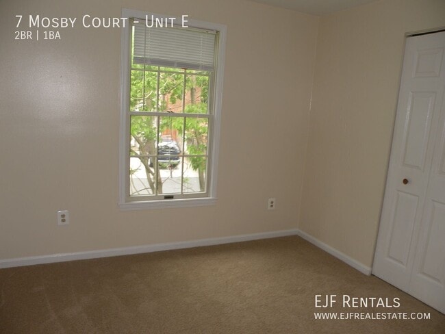 7 Mosby Ct Unit E