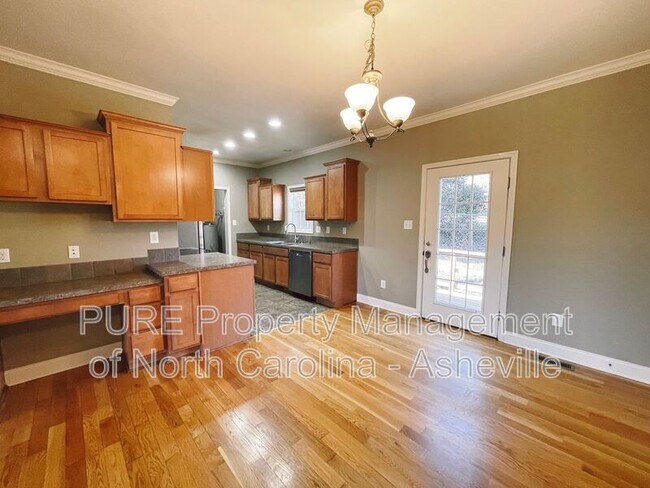 Photo - 36 Delaware Ave