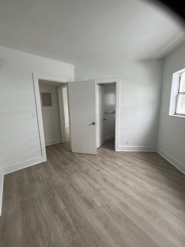 Photo - 512 Bayshore Dr