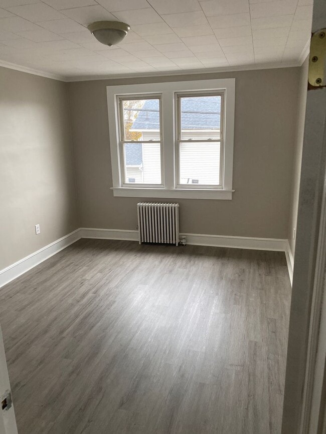 Photo - 142 Walnut St Unit 142 Walnut St - 2F