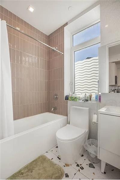 Photo - 1132 Broadway