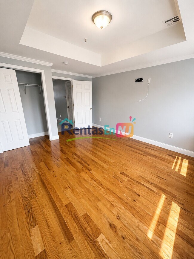Photo - 180 Ferry St Unit 3B