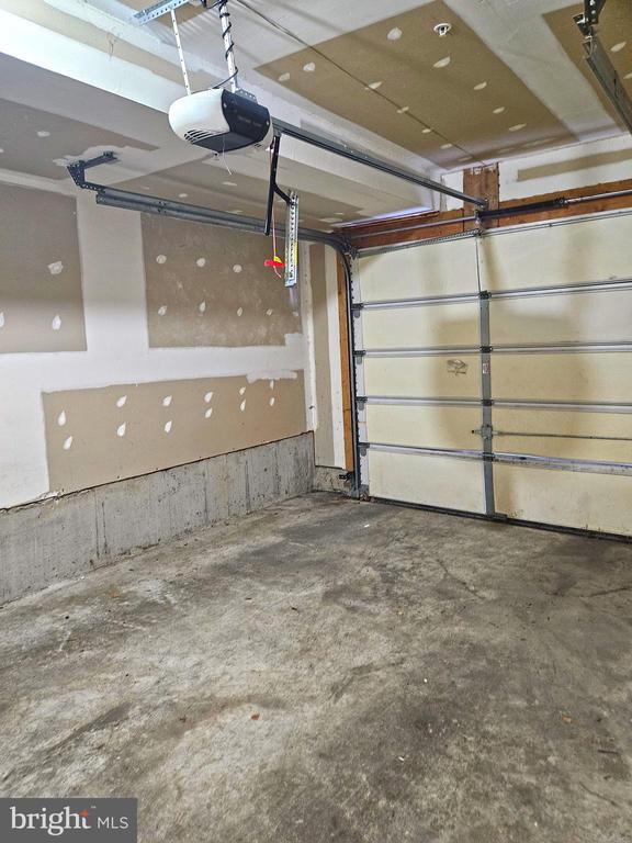 Photo - 12 S Regester St Casa Adosada