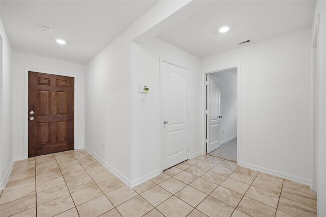 Photo - 16511 Chill Brook Dr