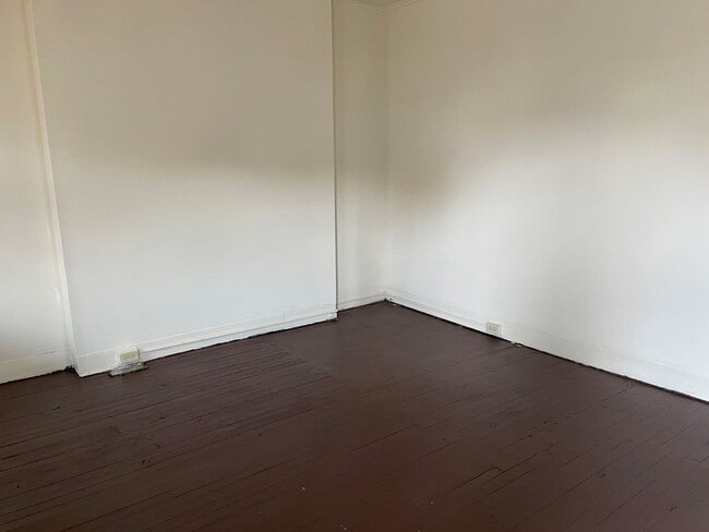 Photo - Alexander  37-39 Boone Unidad 39 Boone St.