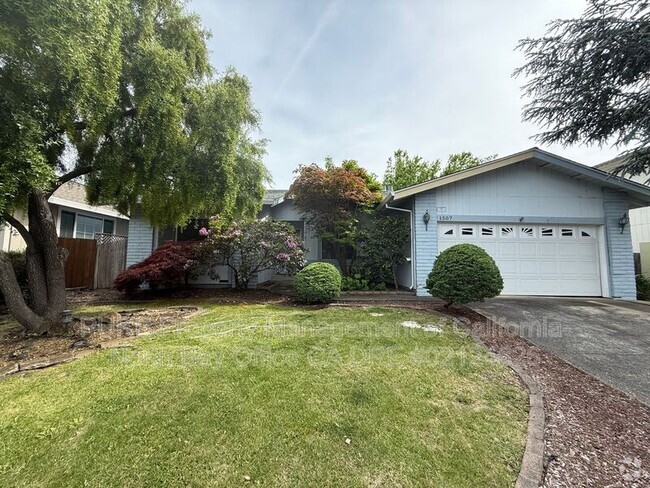 Building Photo - 1507 Galaxy Ct Rental
