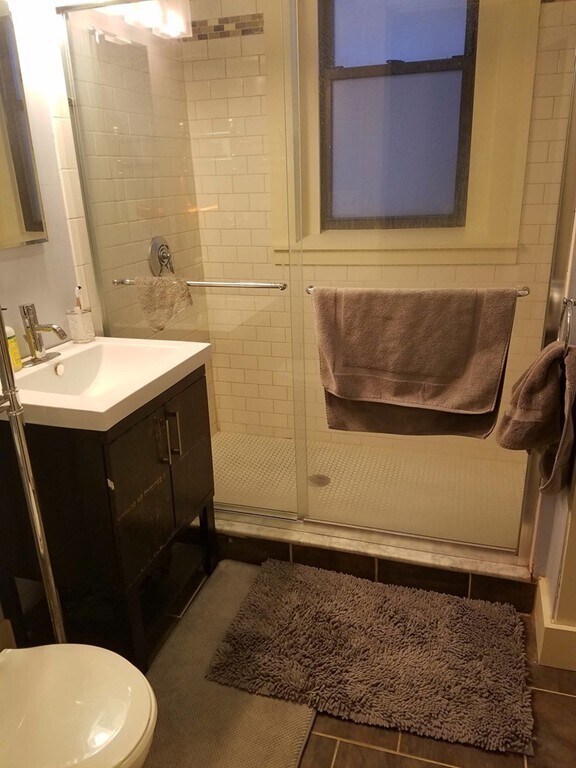 Photo - 86 Jersey St Unit 4