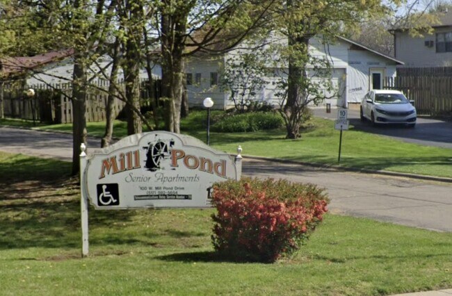 Photo - 100 W Mill Pond