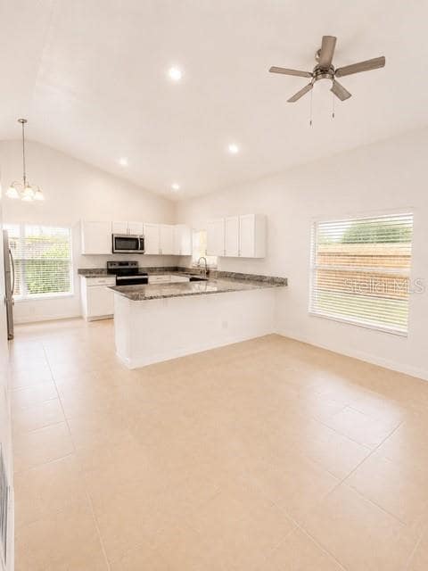 Building Photo - 120 Sandpoint Ct