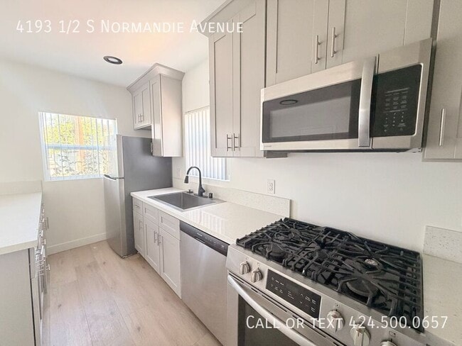 Photo - 4193 1/2 S Normandie Avenue-