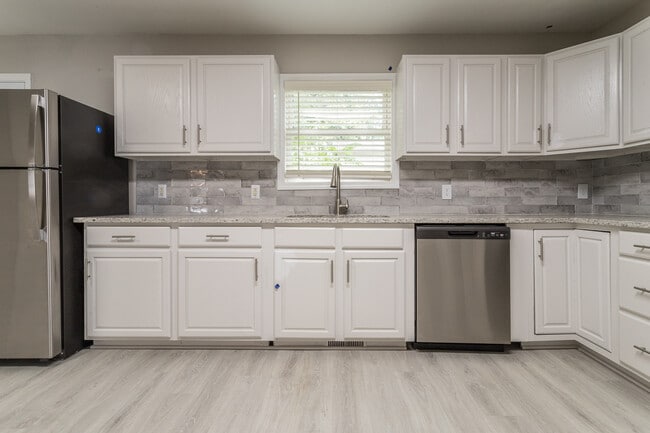 Photo - 428 Bashford Road