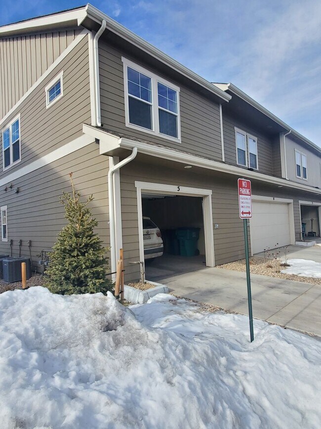 Photo - Updated 3 Bedroom Townhouse Across From Horsetooth Reservoir!