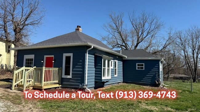 Photo - 913 S Main Rd