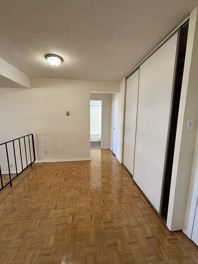 Photo - 70 McEwen Ave