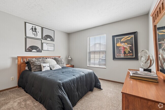 Model 2BR, 1.5BA - 975SF - Second Bedroom