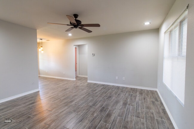 Photo - 1218 Newman Ave