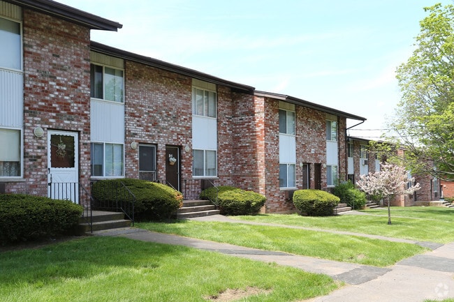 Meadoway Gardens