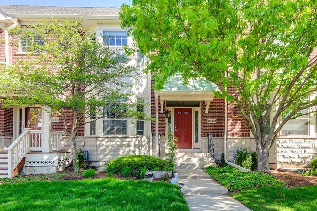 Photo - 2460 Violet St