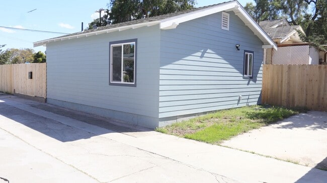 Photo - New 1 bedroom 1 bath no Apartment ADU style