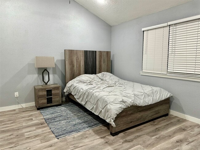 Photo - 7114 Golden Dale Ct