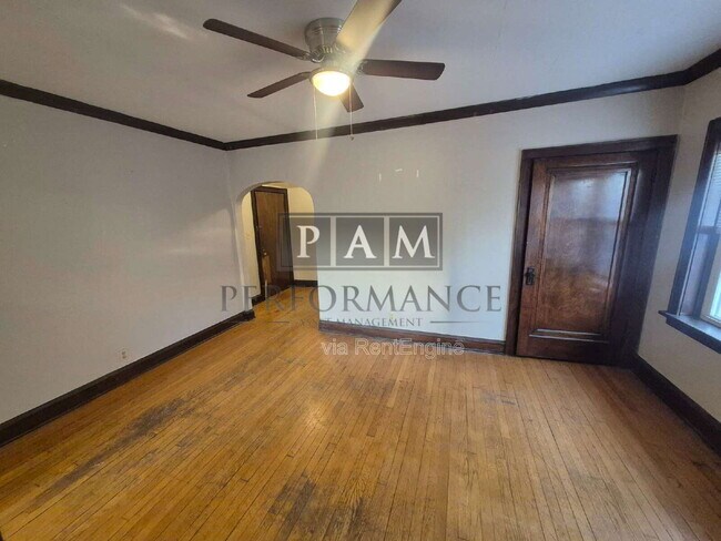 Photo - 3835 N Humboldt Blvd Unit 3