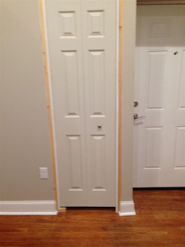 Photo - 5 S Center St Unit Suite 203