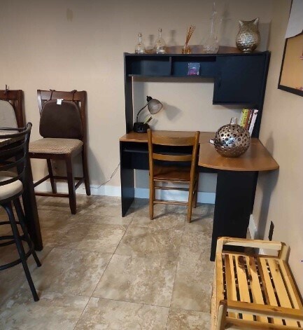 Photo - 302 Kingsport St