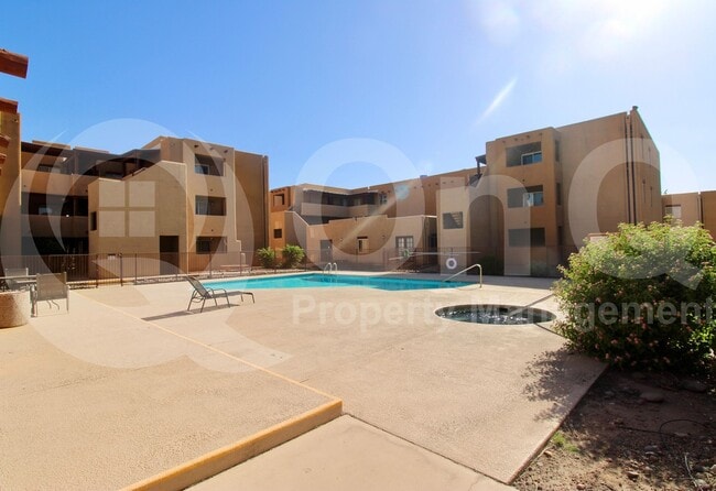 Photo - 1810 E Blacklidge Dr Condo Unit 501
