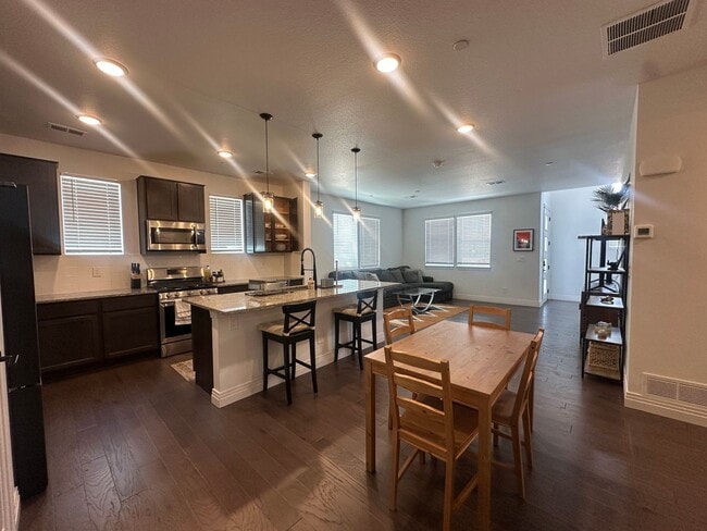 Photo - End unit FURNISHED Townhouse in Victory Ridge