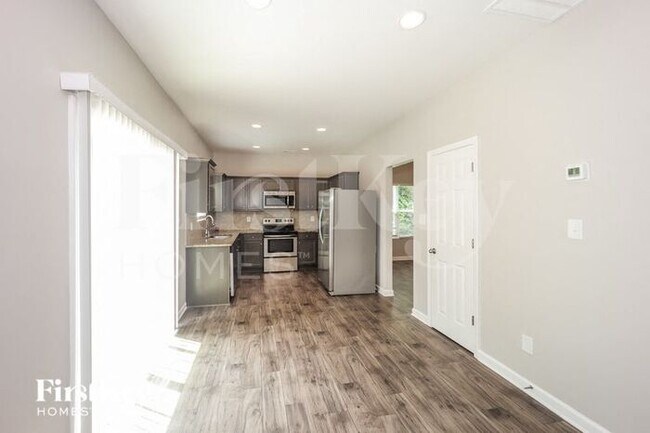 Photo - 59 Hill Top Circle